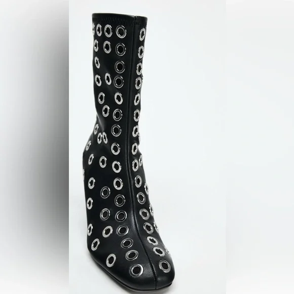 NWT Zara Metal Grommet Bootie - Picture 3 of 5